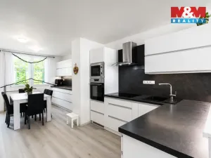 Prodej rodinného domu, Hošťálkovy, 170 m2
