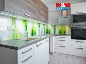 Pronájem bytu 2+1, Strakonice - Strakonice II, Bezděkovská, 52 m2