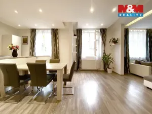 Pronájem bytu 3+kk, Praha - Střešovice, U střešovických hřišť, 95 m2