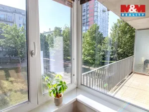 Pronájem bytu 2+kk, Praha, Názovská, 50 m2
