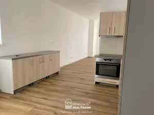 Pronájem bytu 2+kk, Hranice - Hranice I-Město, Pernštejnské náměstí, 55 m2