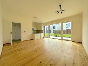 Pronájem rodinného domu, Praha - Čakovice, Kurta Hubera, 130 m2