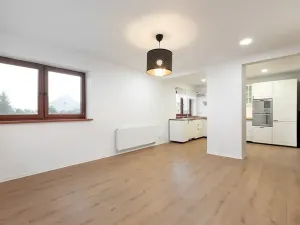 Prodej rodinného domu, Opava, Jantarová, 122 m2
