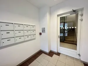 Prodej bytu 6+kk a větší, Karlovy Vary, Divadelní náměstí, 181 m2