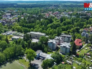 Pronájem garáže, Mariánské Lázně, Křižíkova, 28 m2