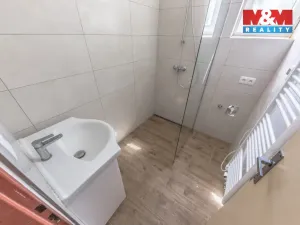 Prodej rodinného domu, Semice, 135 m2