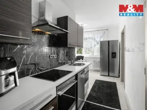 Prodej bytu 4+1, Postoloprty, Jiráskovo náměstí, 77 m2