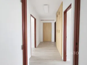 Pronájem bytu 3+1, Písek, Václavské nám., 66 m2