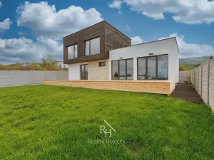 Prodej rodinného domu, Svinaře, Větrná, 156 m2