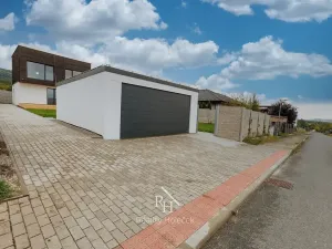 Prodej rodinného domu, Svinaře, Větrná, 156 m2