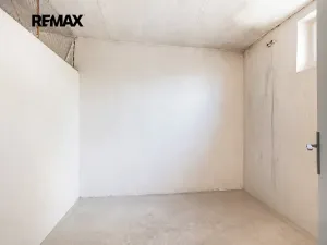 Prodej bytu 3+1, Velvary, Malovarská, 70 m2