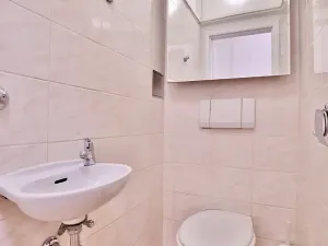 Pronájem kanceláře, Praha - Nové Město, Malá Štěpánská, 126 m2