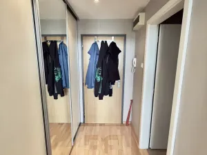 Pronájem bytu 1+kk, Praha - Troja, Svídnická, 27 m2