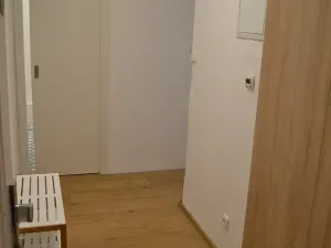 Pronájem bytu 2+kk, Praha - Michle, Prostřední, 43 m2
