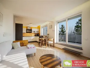 Prodej bytu 2+kk, Praha, Studnická, 93 m2