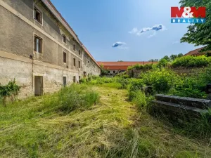 Prodej komerčního pozemku, Zvoleněves, 18500 m2
