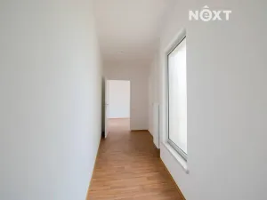 Pronájem bytu 3+1, Zlín, L. Váchy, 100 m2