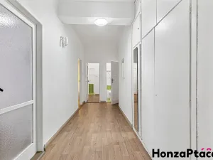 Prodej bytu 2+1, Praha - Vršovice, Lvovská, 72 m2