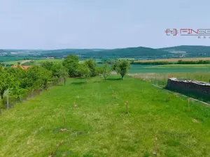 Prodej pozemku pro bydlení, Lužany, 1959 m2