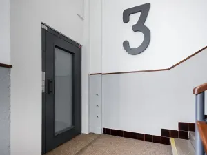 Pronájem kanceláře, Hradec Králové, Hořická, 76 m2