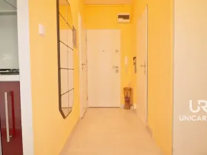 Prodej bytu 3+1, Brno - Komín, Řezáčova, 75 m2