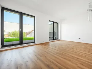 Pronájem bytu 2+kk, Brno, Škrochova, 50 m2