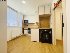 Pronájem bytu 1+kk, Vlašim, Zámecká, 36 m2