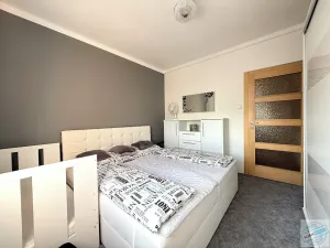 Prodej bytu 3+1, Bruntál, U Rybníka, 68 m2