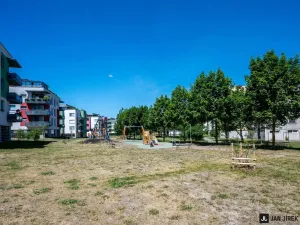 Prodej bytu 4+kk, Hradec Králové - Třebeš, Svatojánská, 102 m2