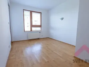 Pronájem bytu 3+kk, Praha - Záběhlice, Mattioliho, 82 m2