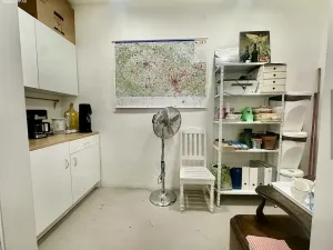 Pronájem obchodního prostoru, Brno, Poštovská, 32 m2
