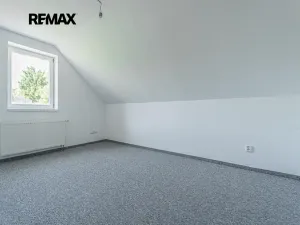 Prodej rodinného domu, Vinařice, 202 m2