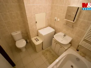 Pronájem bytu 1+1, Polička, Sídliště Hegerova, 38 m2