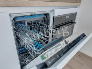 Pronájem bytu 1+kk, Praha - Karlín, Sokolovská, 28 m2