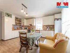 Prodej rodinného domu, Oskořínek, Novodvorská, 400 m2