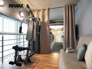Prodej obchodního prostoru, Praha - Troja, Vřesová, 240 m2