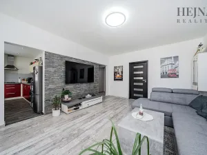 Prodej bytu 4+1, Orlová, Karla Dvořáčka, 82 m2