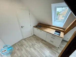 Prodej bytu 2+1, Opava, Vančurova, 53 m2