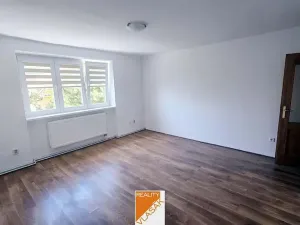 Pronájem bytu 3+kk, Kadaň, Březinova, 66 m2