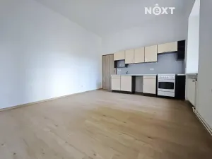 Pronájem bytu 2+kk, Trutnov, Poštovní, 65 m2