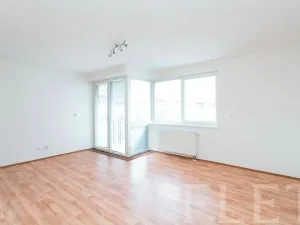 Prodej bytu 2+kk, Praha - Kbely, Pod Nouzovem, 56 m2