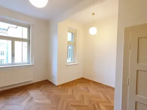 Pronájem bytu 3+1, Praha - Vinohrady, Slezská, 100 m2