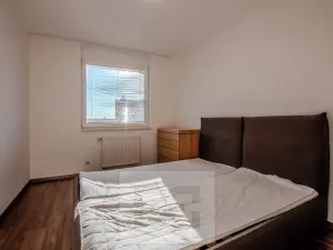 Pronájem bytu 3+kk, Praha - Velká Chuchle, 70 m2