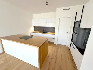 Prodej rodinného domu, Pardubice, 176 m2
