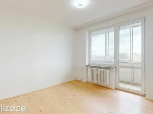 Prodej bytu 3+1, Hrušovany u Brna, Sídliště, 73 m2