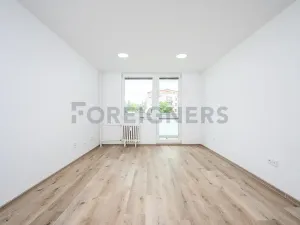 Pronájem bytu 2+1, Pardubice, Erno Košťála, 55 m2