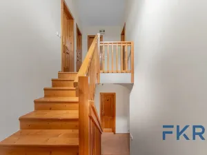Prodej rodinného domu, Praha - Dolní Počernice, Listopadová, 242 m2