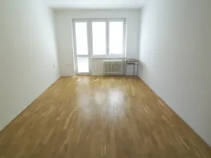 Pronájem bytu 2+1, Praha - Záběhlice, Malovická, 53 m2