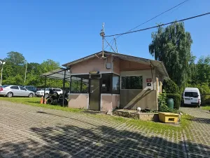 Prodej komerční nemovitosti, Praha - Modřany, Nikoly Vapcarova, 98 m2
