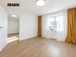 Pronájem bytu 2+1, Kolín, Míru, 62 m2